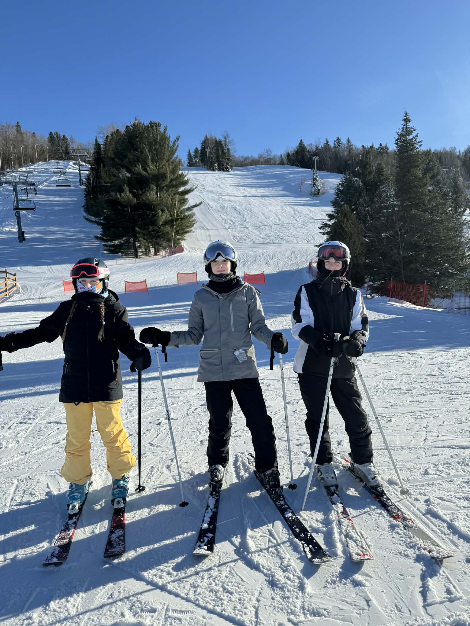 École - Journée hivernale 2026 Ski Mont St-Sauveur | Facebook