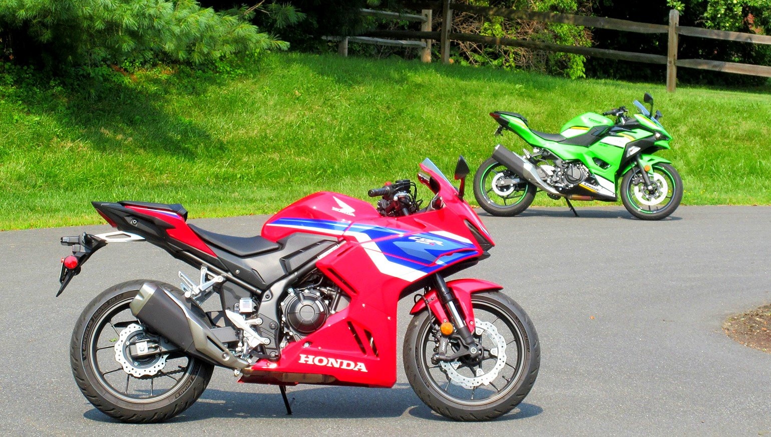m❤︎ 2026 Honda CBR500R review: Can it dethrone the Ninja? 👉 Read on