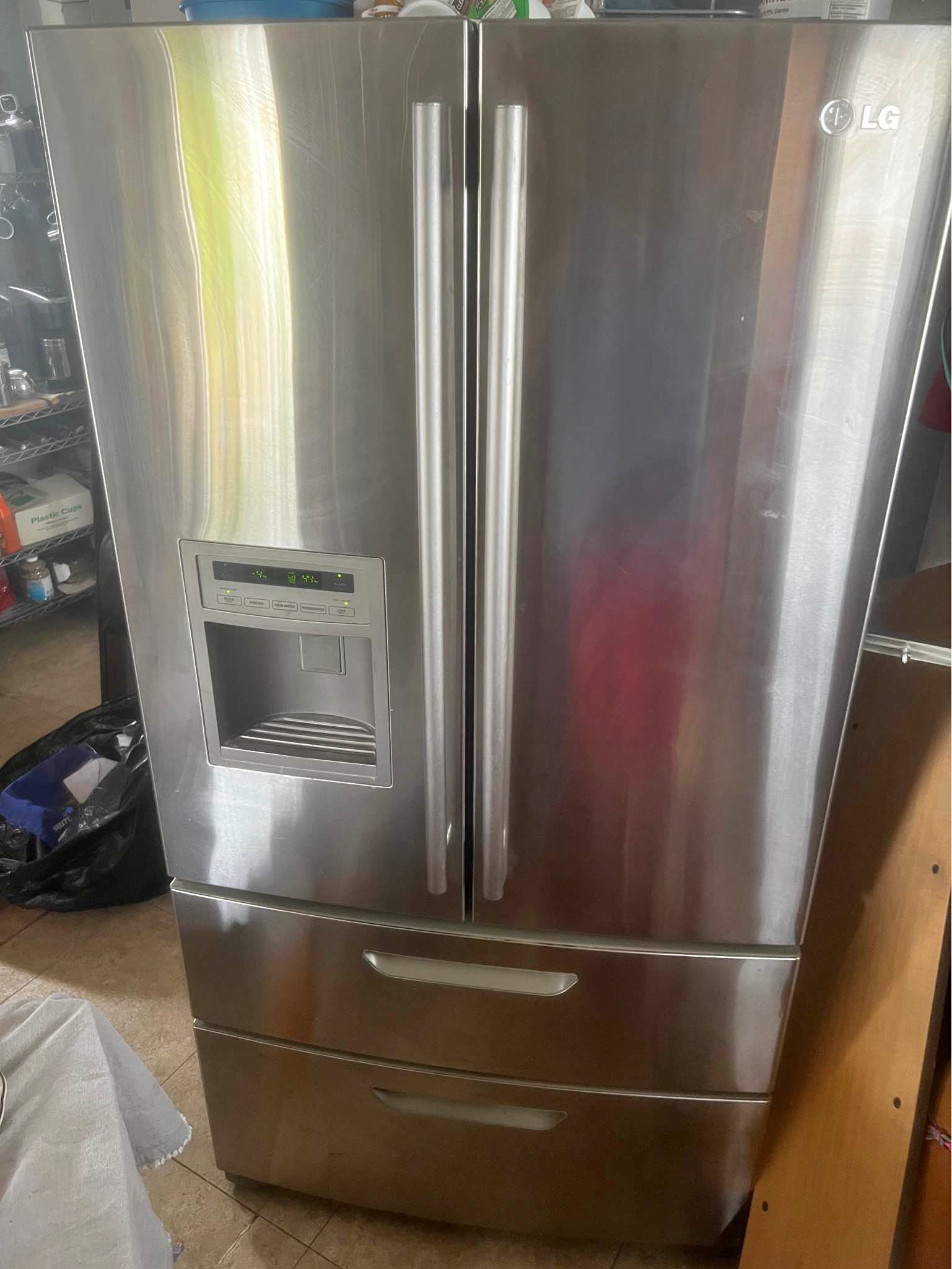 Clinton, New Jerseyで販売中の冷蔵庫(冷凍室下段) | Facebook Marketplace