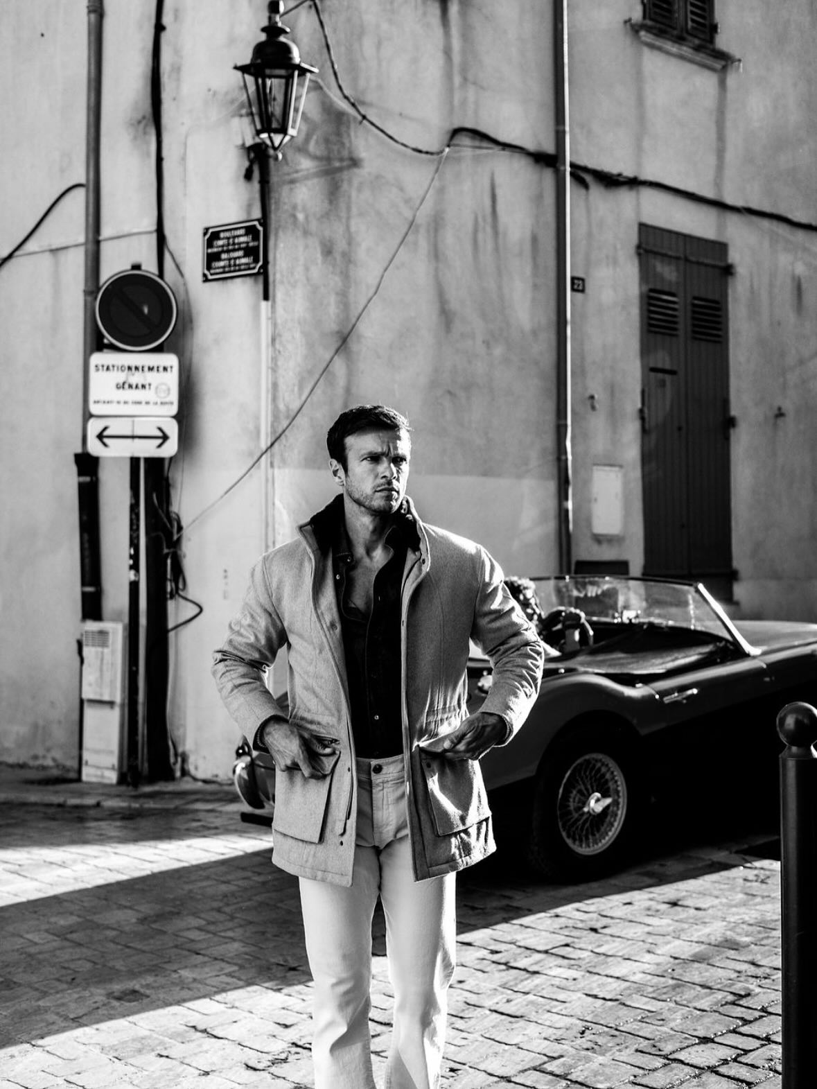Veste En Velours HARTWOOD PARIS - Bleu Nuit - Taille 52 (FR) - Occasion Très Bon État - Fabriquée En Italie
