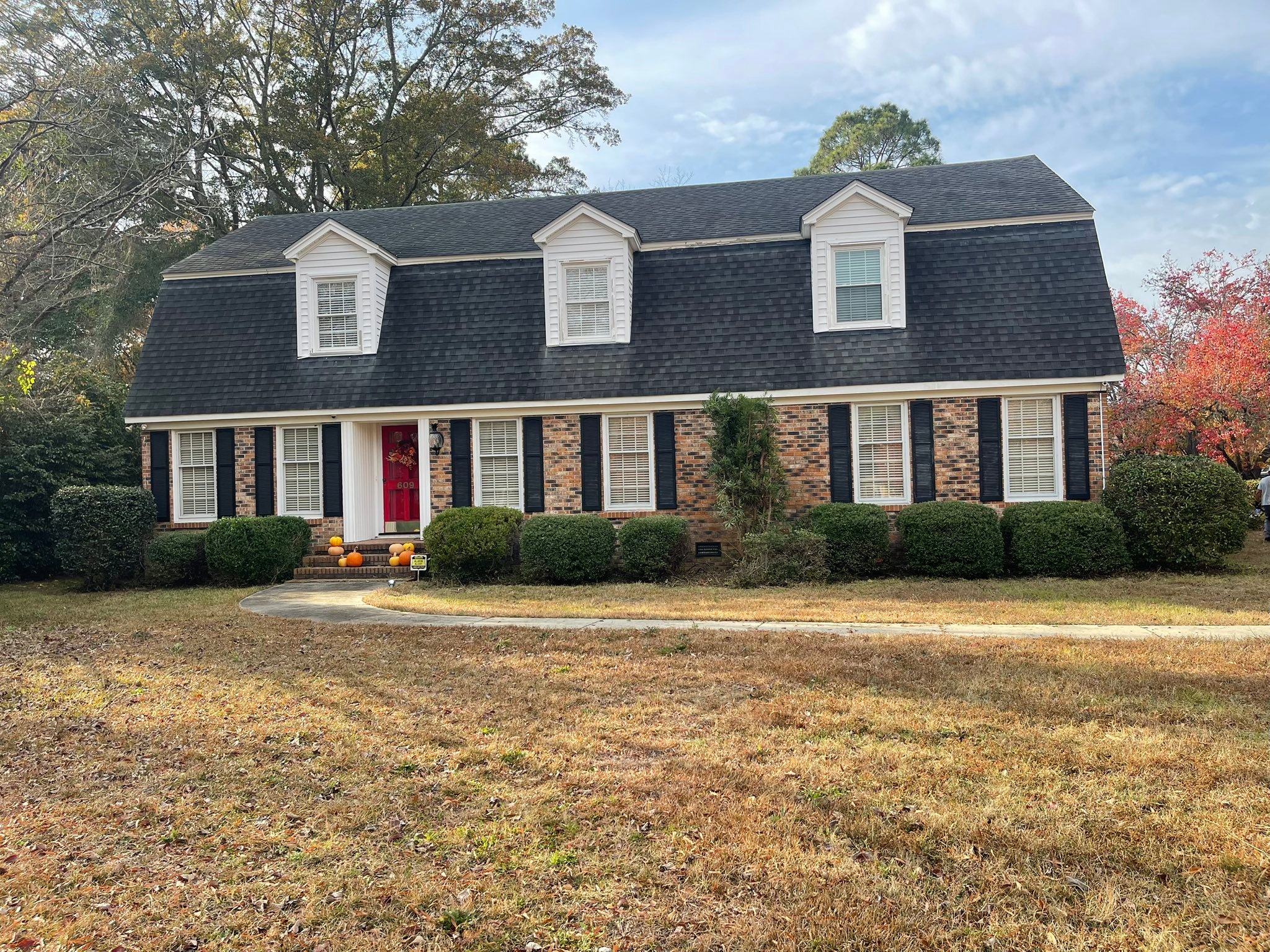 Clay Locklear - Hedge trimming job we completed Give us... | Facebook