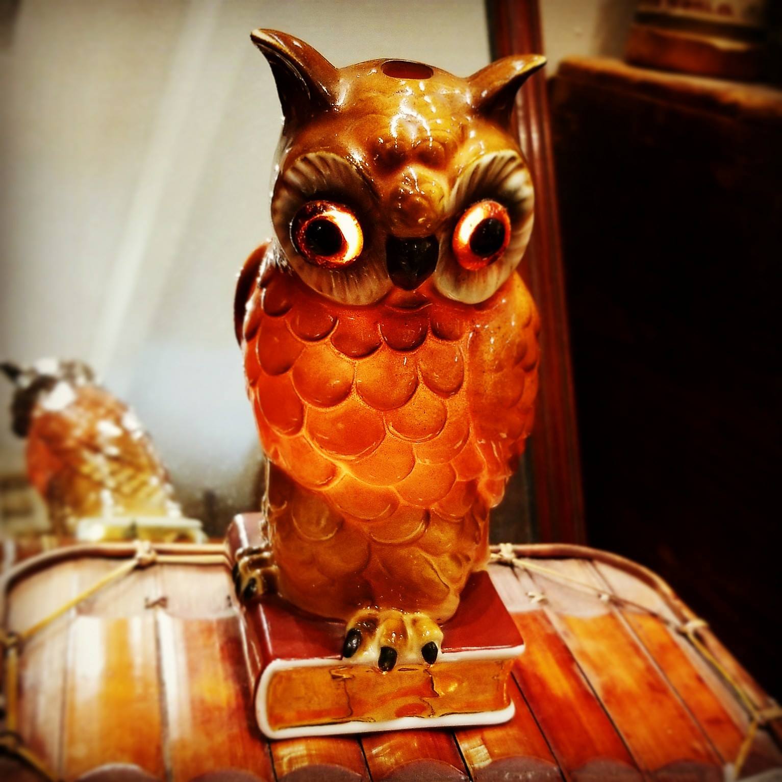This Anna Lee Wizard Owl is about 5in tall,in shades of black