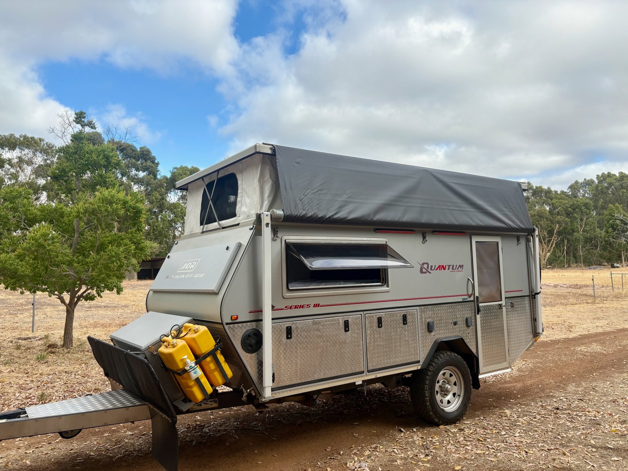 2014 Australian Off Road AOR quantum 3 - RVs & Campers - Perth, Western ...