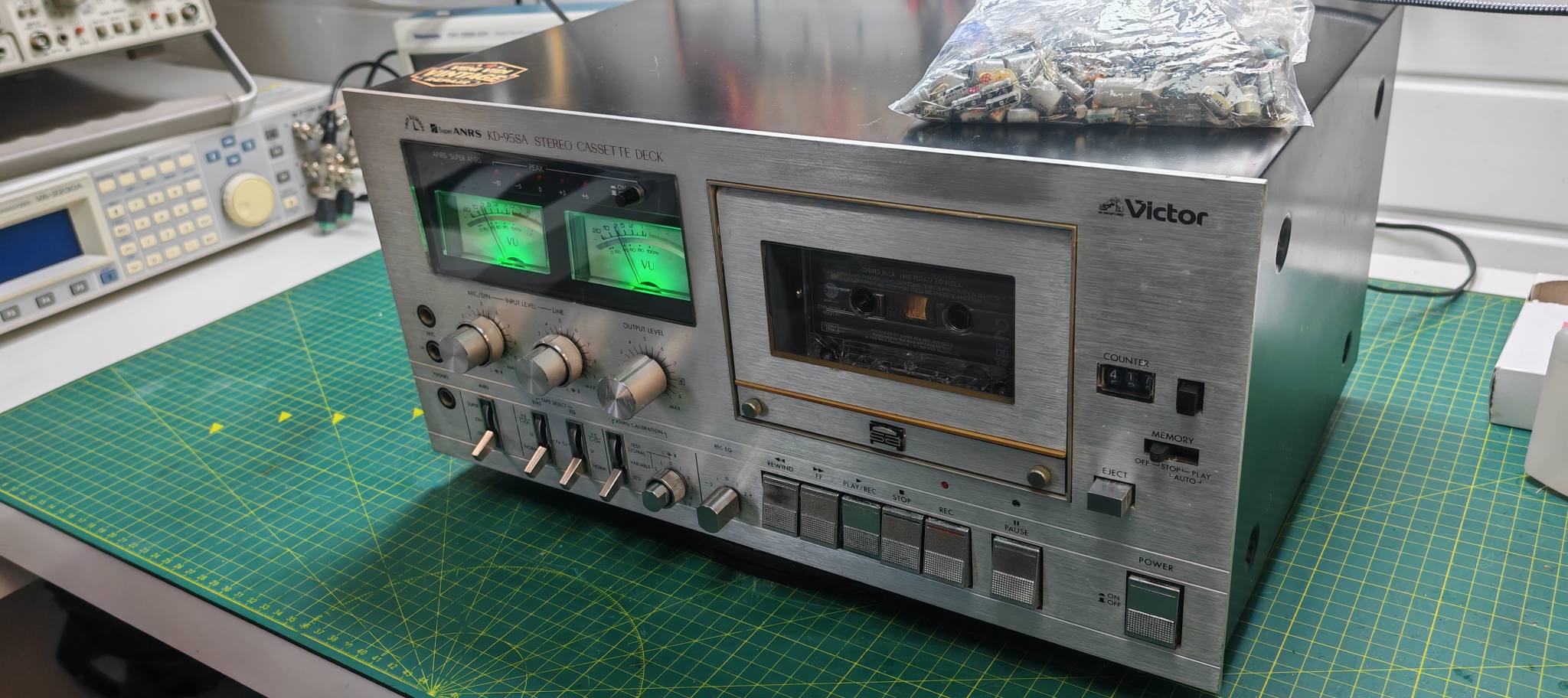 Victor / JVC KD-95SA Cassette Deck Restoration: Sound and Record Test
