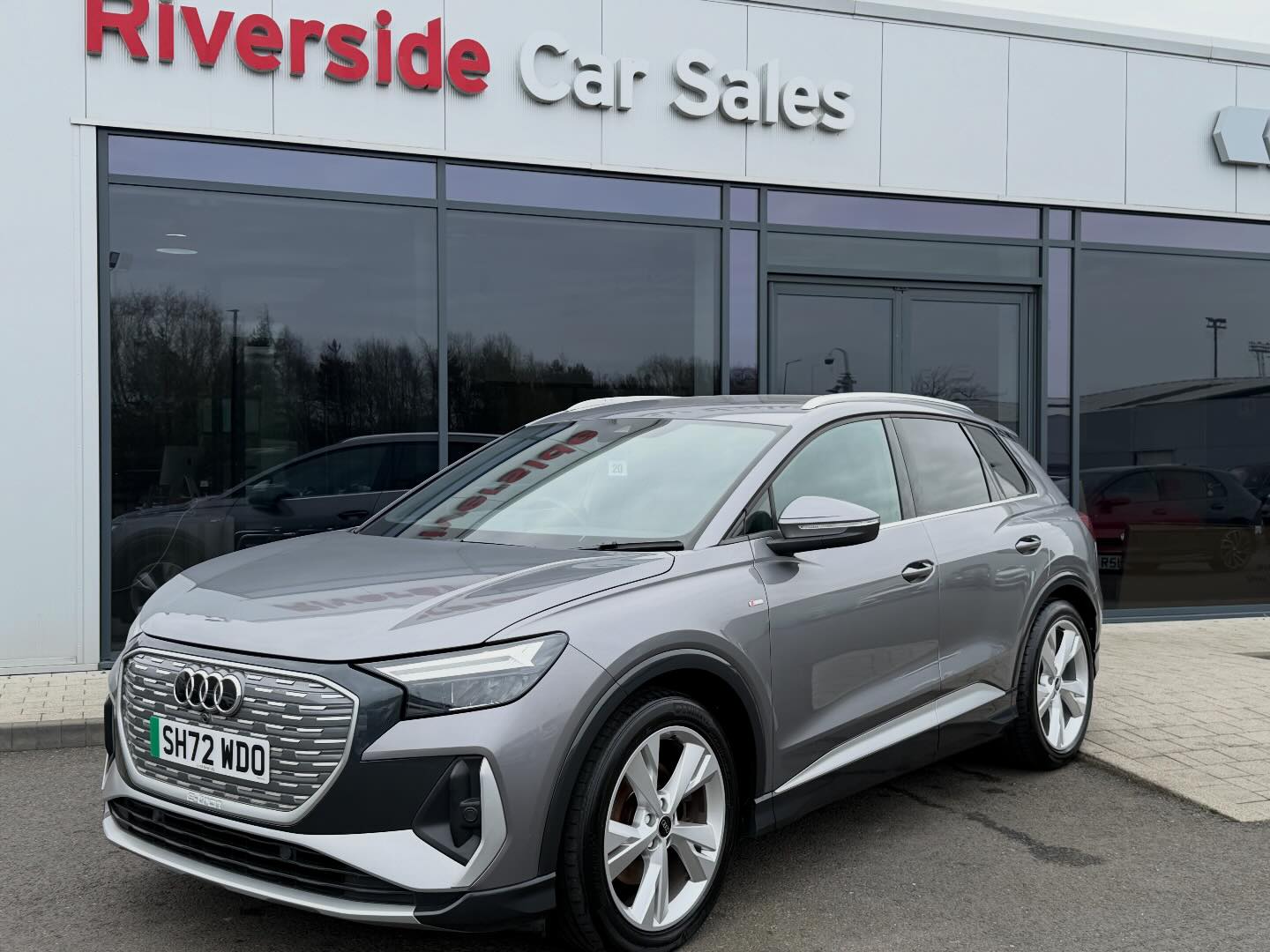 🚗 2023 Audi Q4 e-tron 35 S line Auto – Electric Luxury! ⚡ 🔥 ONE