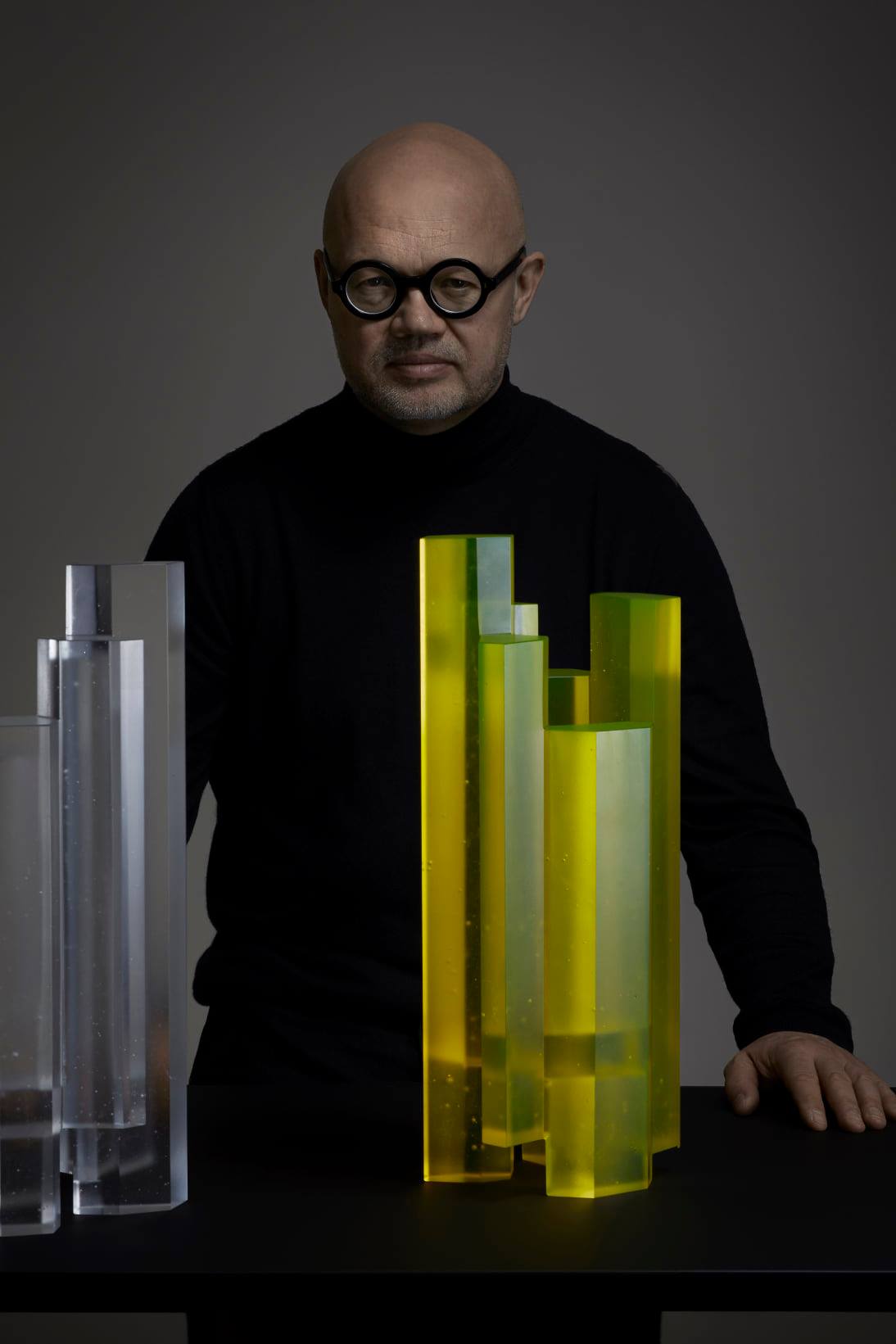 Manhattan Vase. It is remarkable to... - SIN Studio Gallery