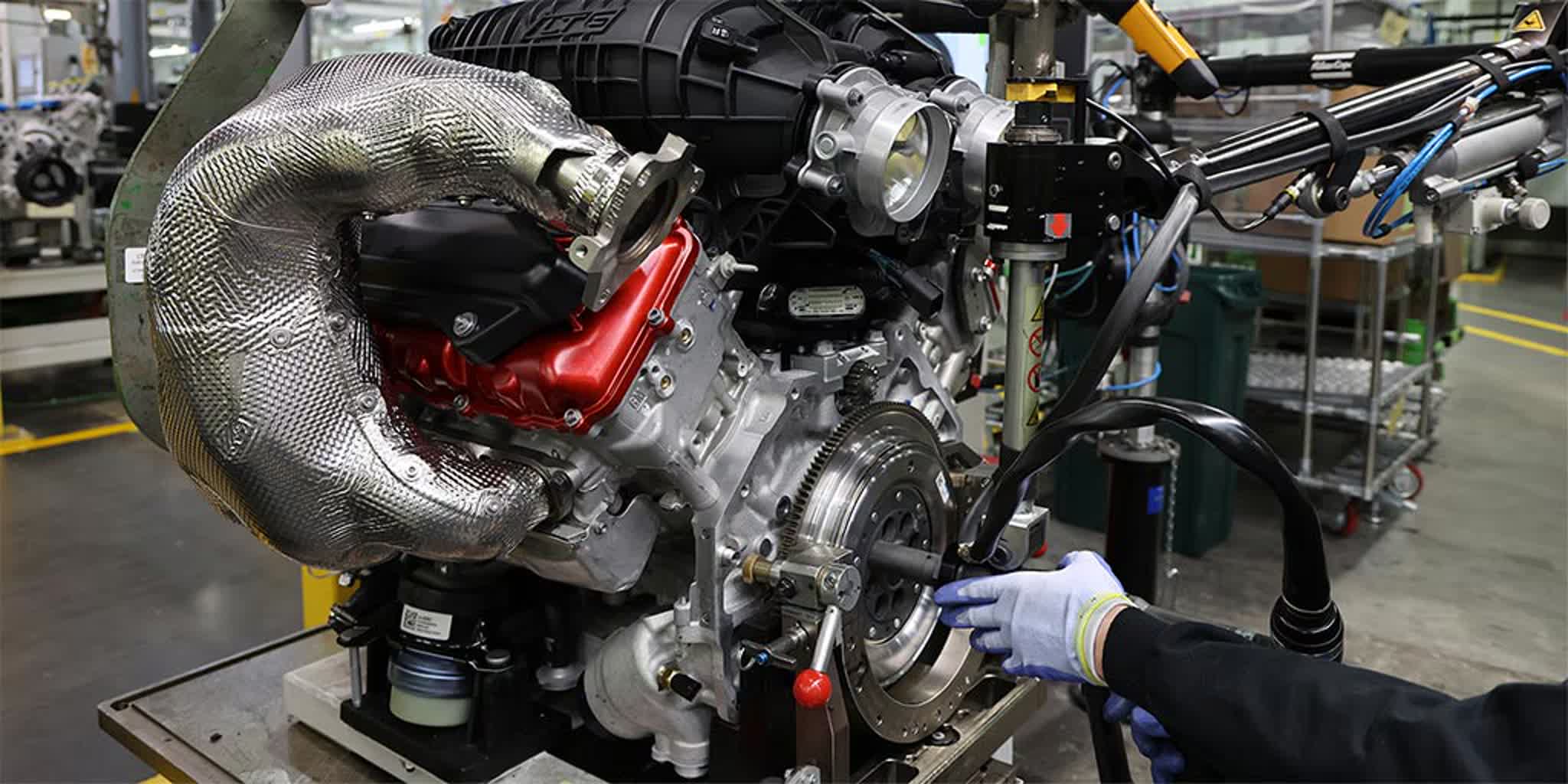 CorvetteBlogger - BUILD YOUR OWN ENGINE RETURNING IN 2026: Chevrolet is ...