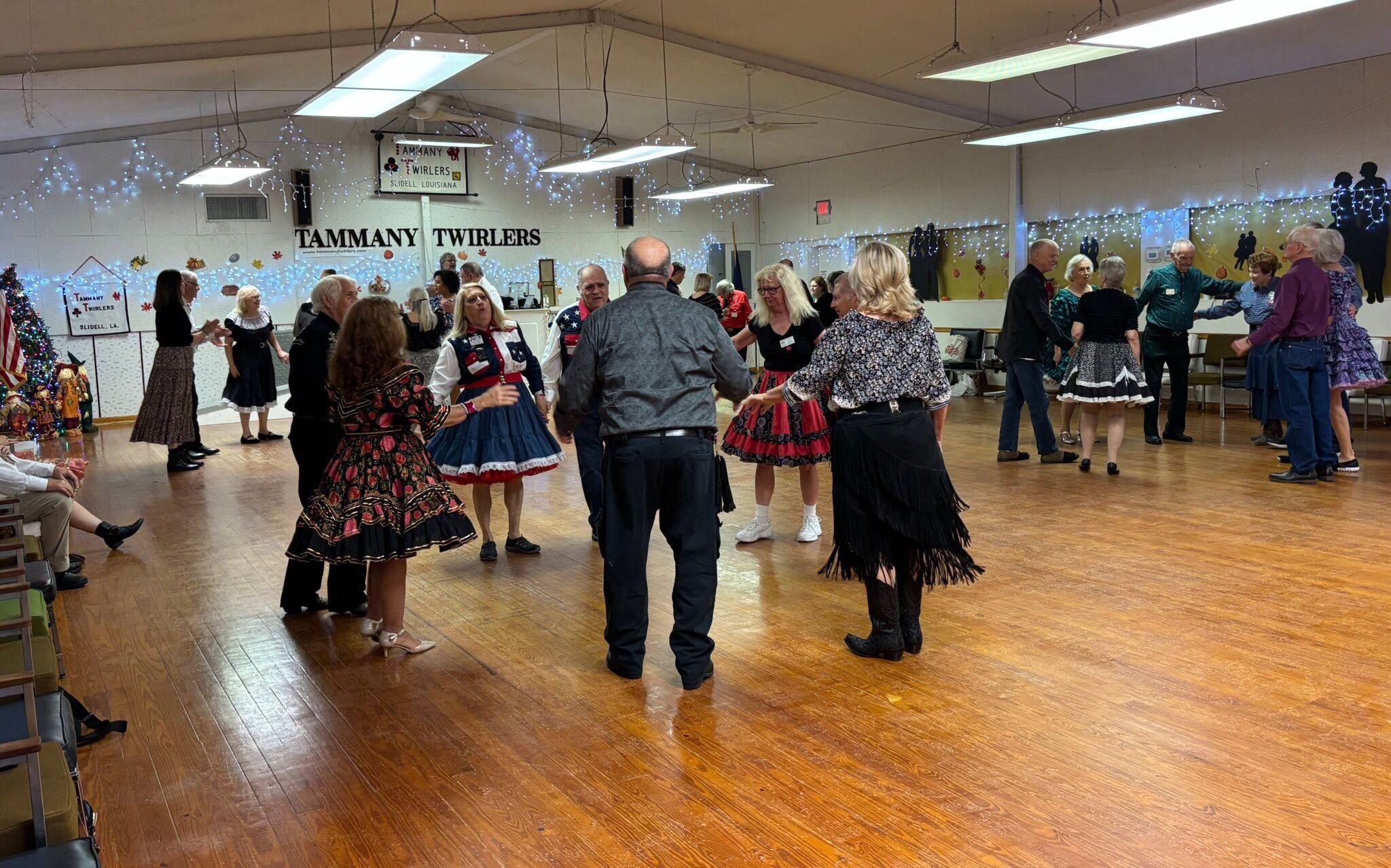 The... - The Tammany Twirlers Square and Round Dance Club