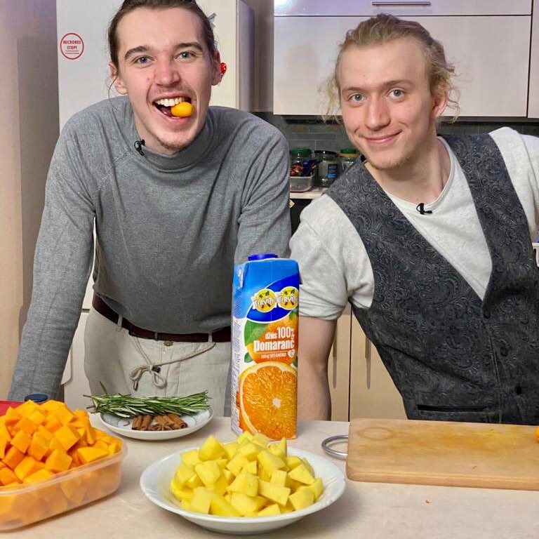 Bez servítky - TV JOJ - Dano dnes svojim hosťom doslova vyrazil ...