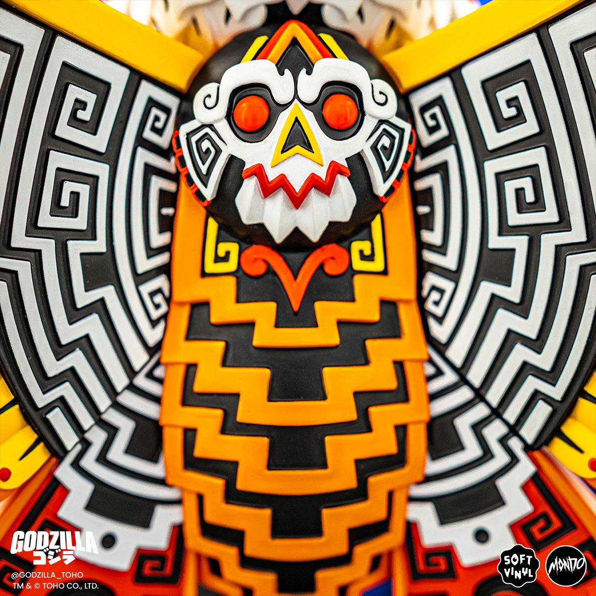 Coming soon, a moth-like Queen… Timed Edition! Designed by Urban