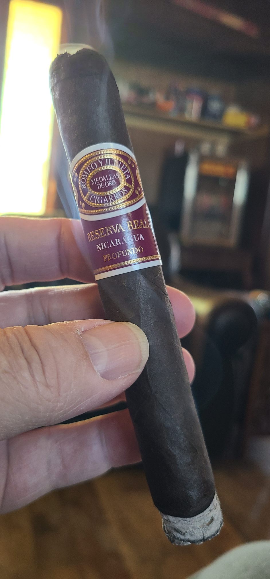 Valley - Sampled this excellent new cigar from Romeo y Julieta that ...