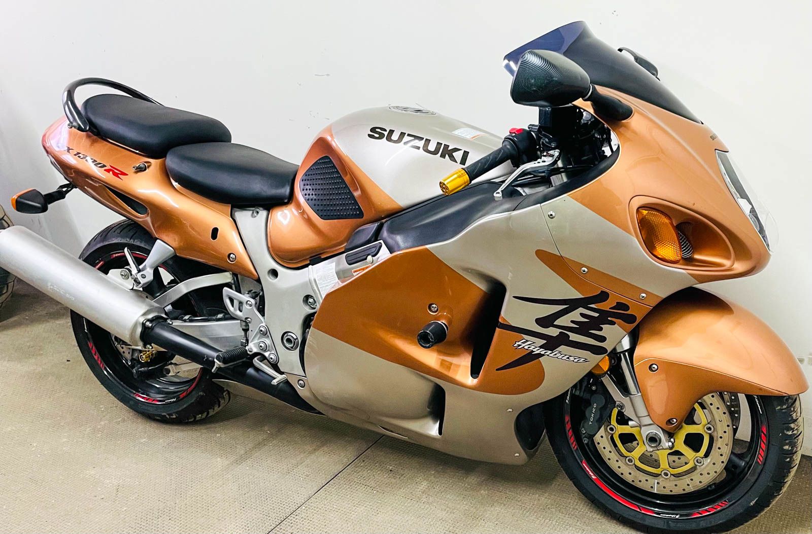 Second closing Friday for our site is a first generation Suzuki