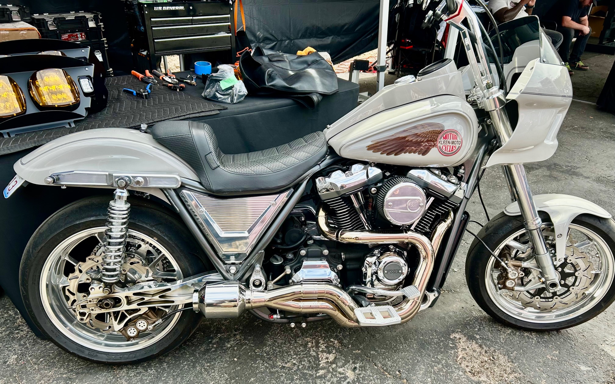 Alain has sent us a couple more emails with customs seen at