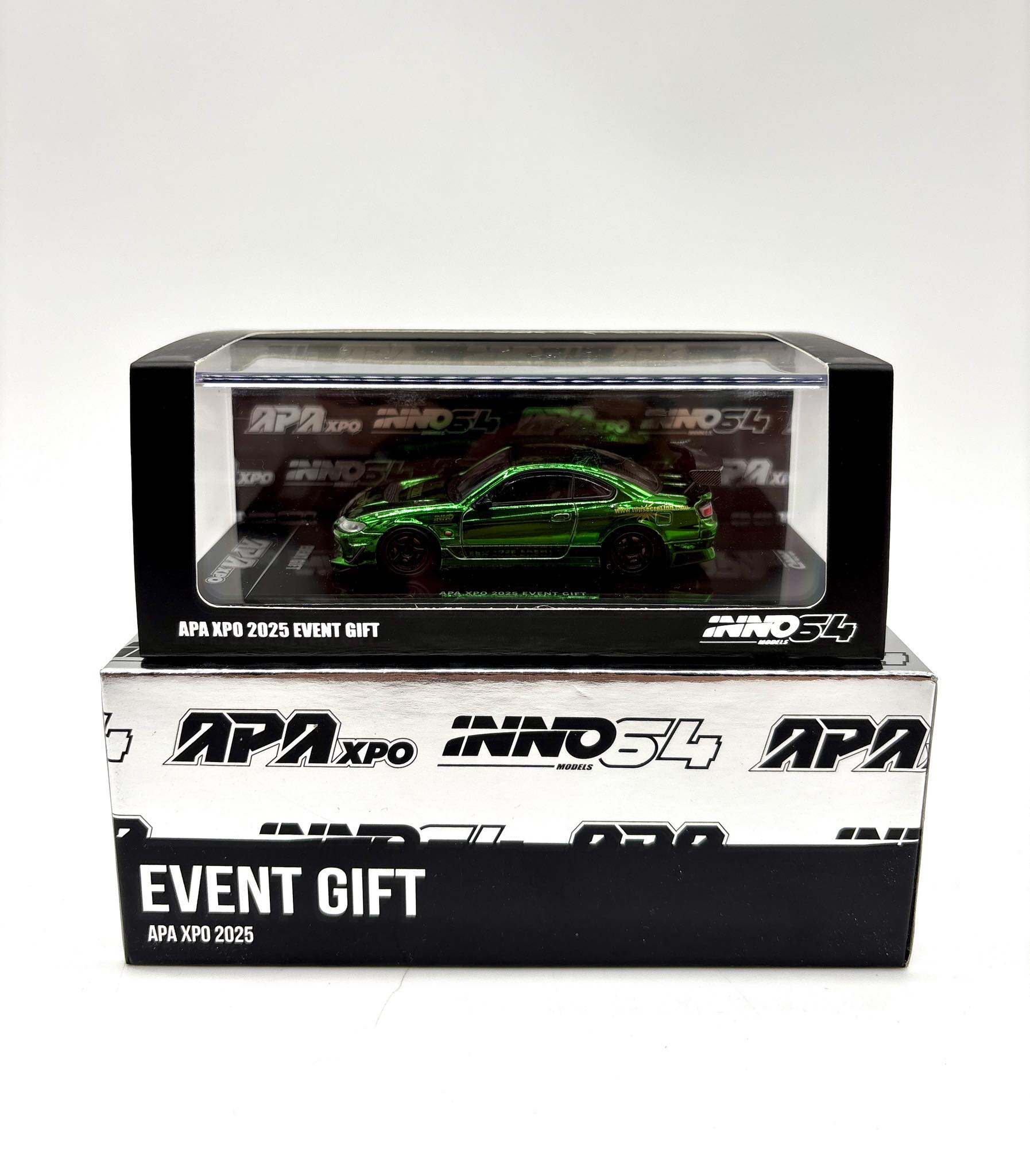 INNO64 Nissan Silvia S15 Chrome Green Event Gift Model | 2025 Auto