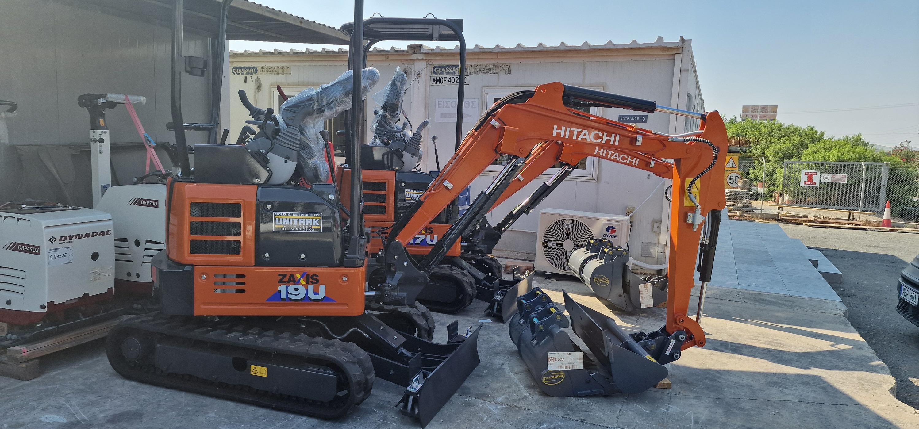 HITACHI ZX19U-6 Mini excavator just arrived! Available for sale