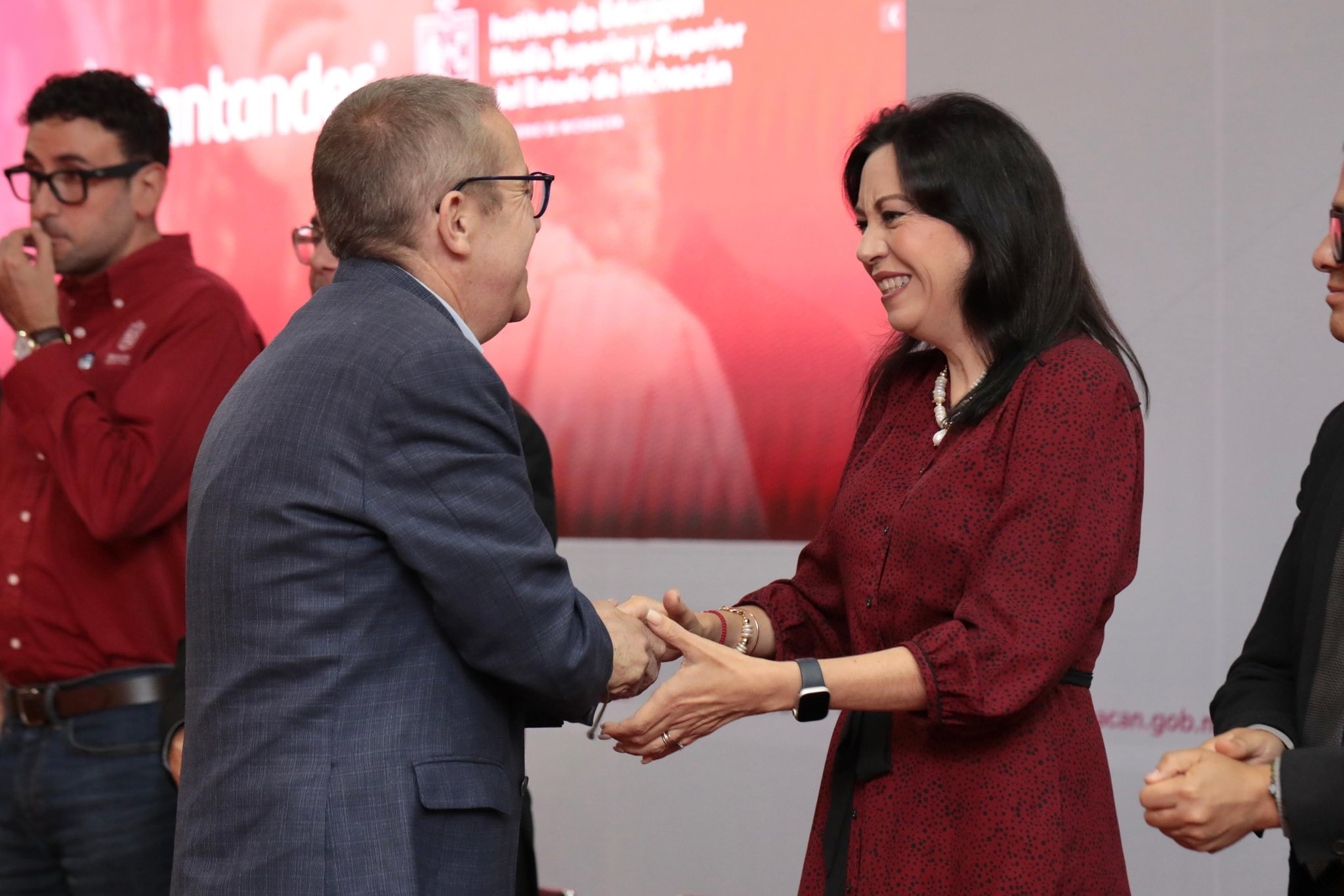 Instituto - Hoy, gracias al convenio signado con Santander ...