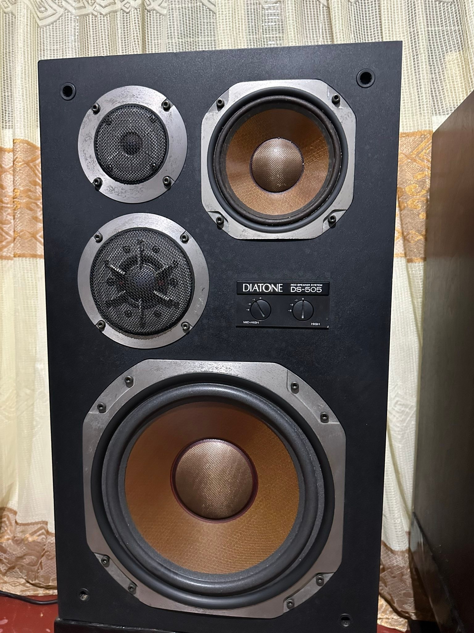 Diatone ds505 speakers for sale in good condition
