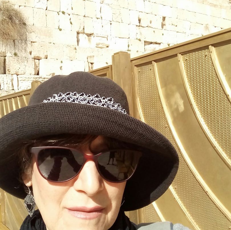 Iris Rothman
