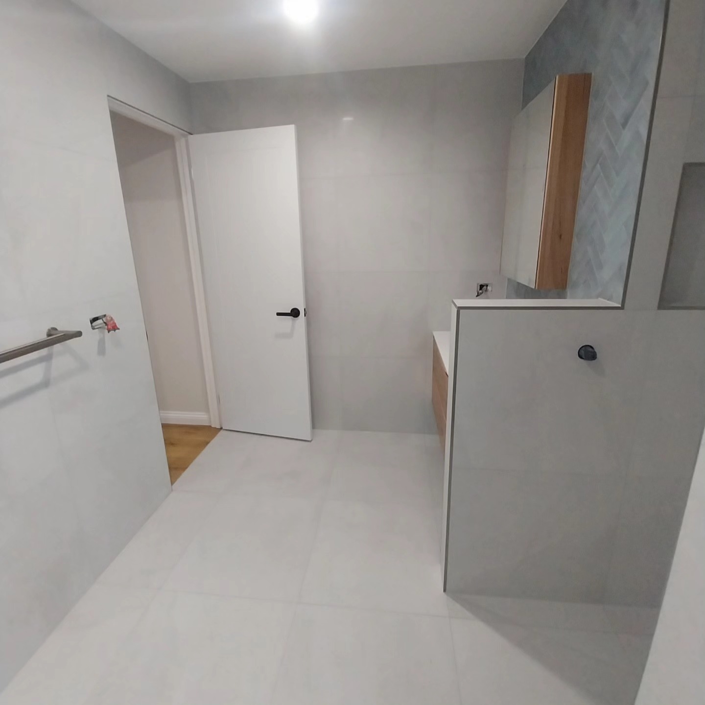 SAS Tiling