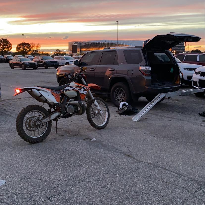 BMW f900gs & f900gsa | First real Offroad ride with the bike | Facebook
