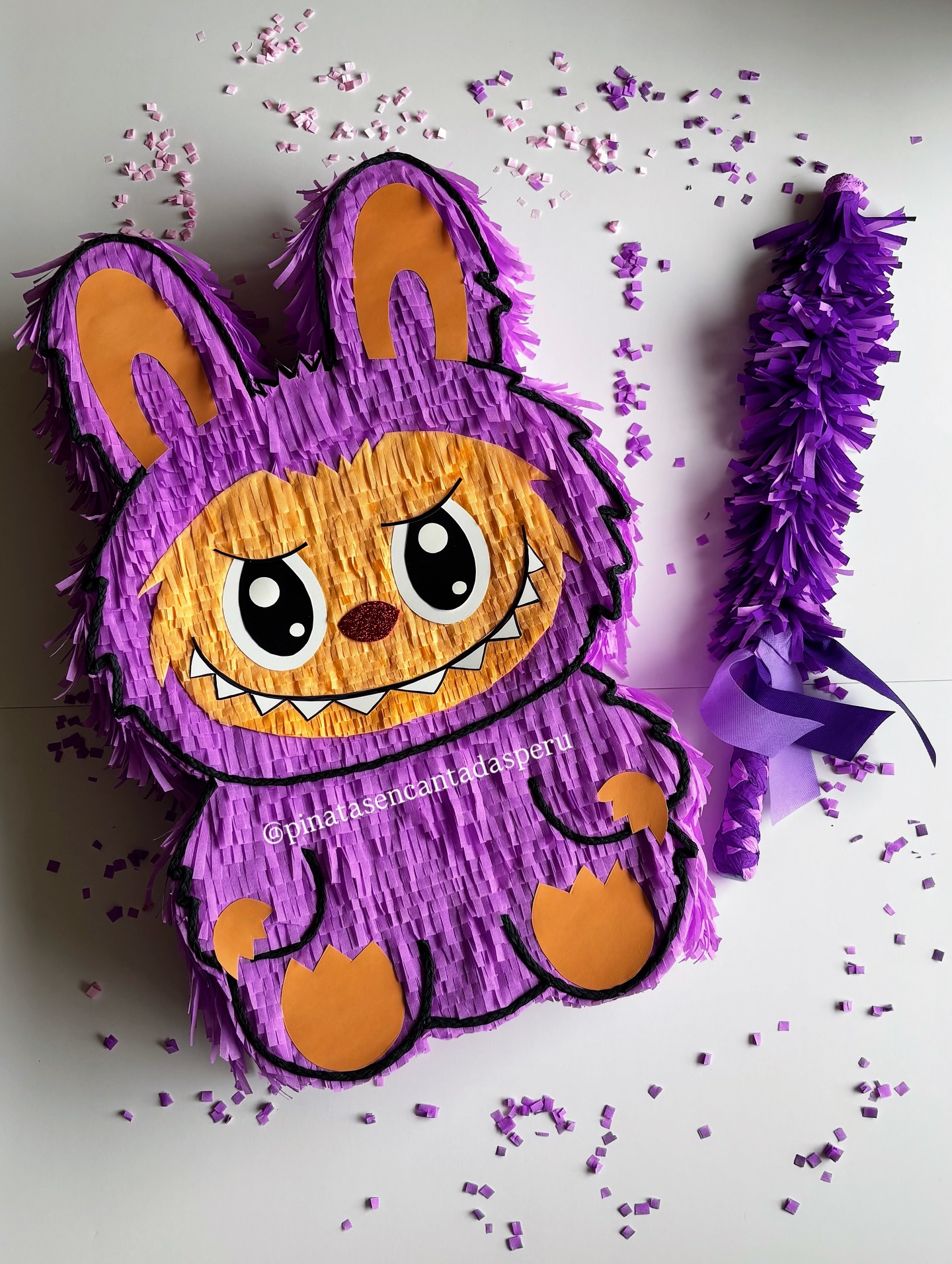 Piñatas - Labubu a la vista!!! 💕💕💕 Este personaje tan querido por ...