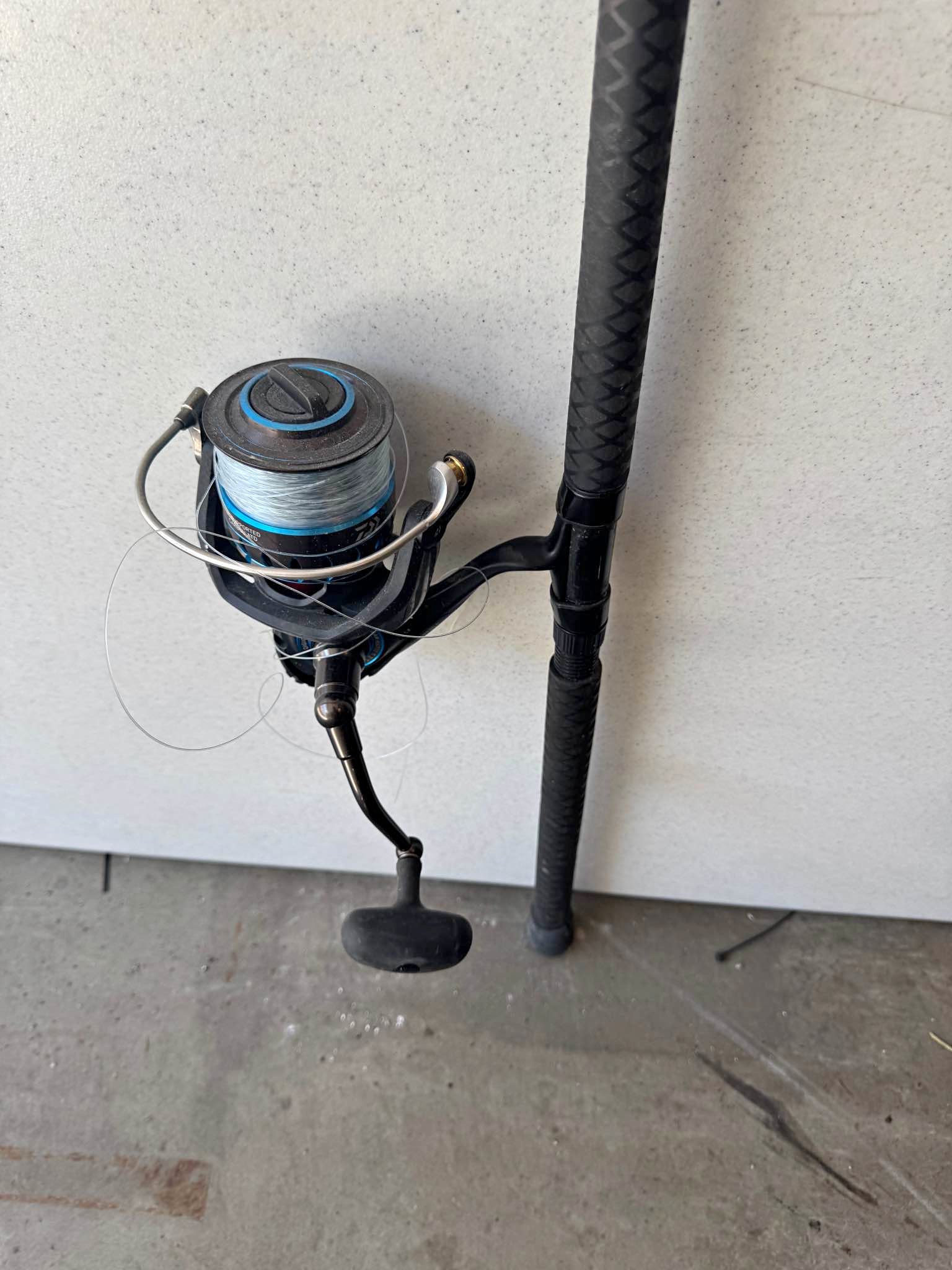 daiwa saltist 6500 for sale Spinning Reel allowing for a more compact and more weather resistant housing DAIWA SALTIST LTD REEL