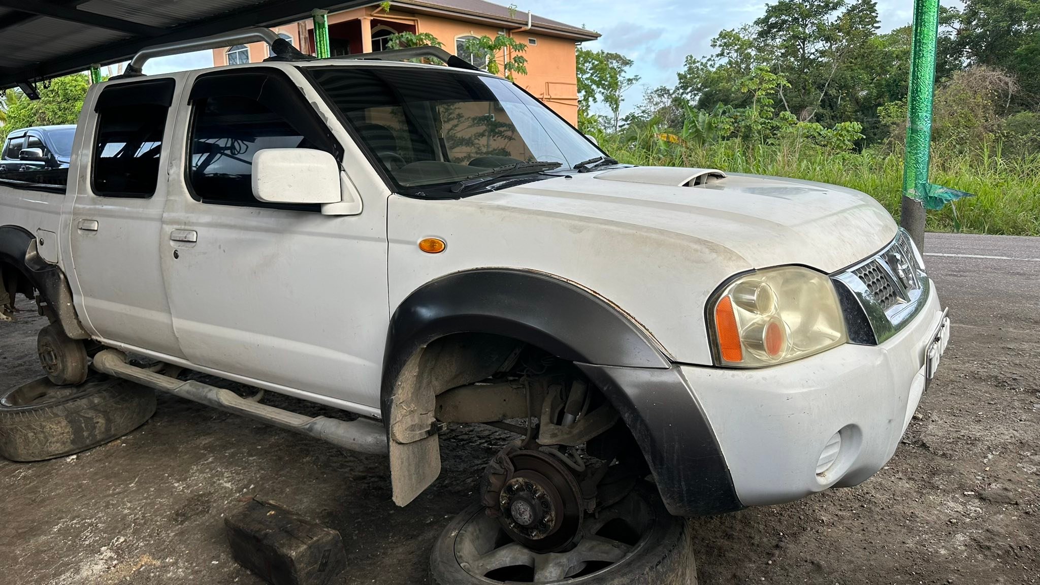 D22 frontier parts for sale Contact 474-7363 8am-5pm