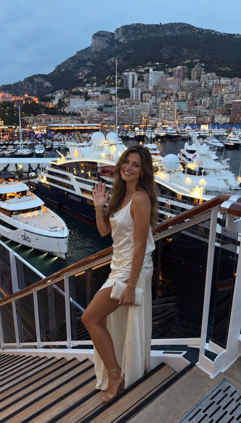 club monaco city to beach dress Some plans deserve the good and your favorite company. 🤍💙 Sunshine on the water, behind you, and an afternoon worth clearing your calendar for. Who would be your plus-one for Color:Blue Carolina 6’2 tall colour_Blueberry a line vs fit