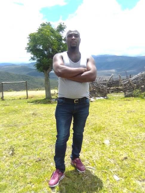 Mzwakhe Mfihlo Metula