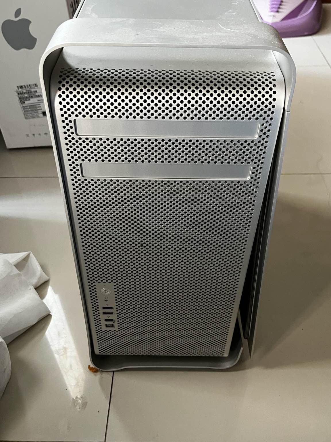 Apple Mac Pro 2008 - Computer Cases - Pattaya | Facebook Marketplace ...