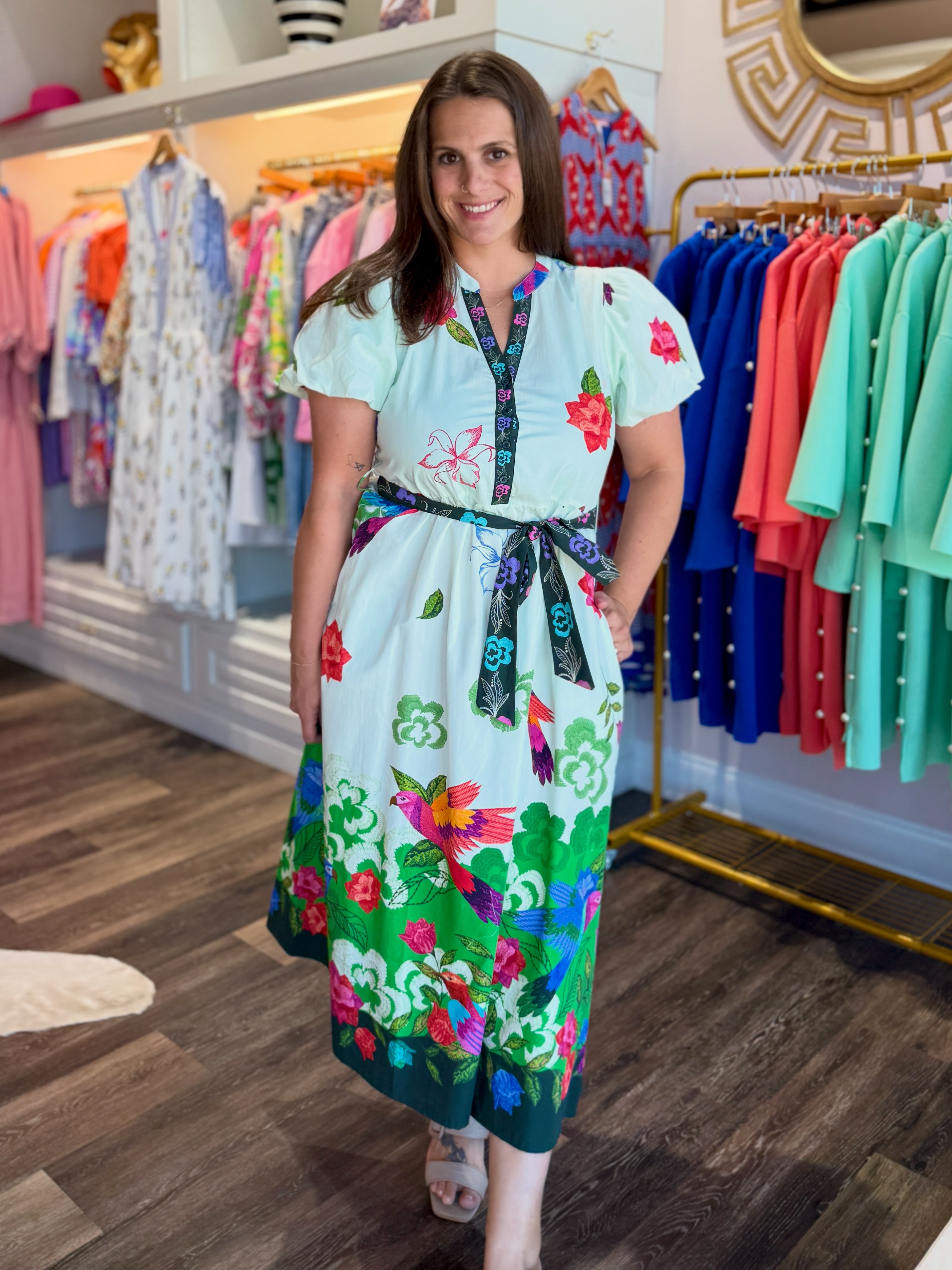 A moment for this gorgeous Fashion for the MAUDErn Woman. Forest 