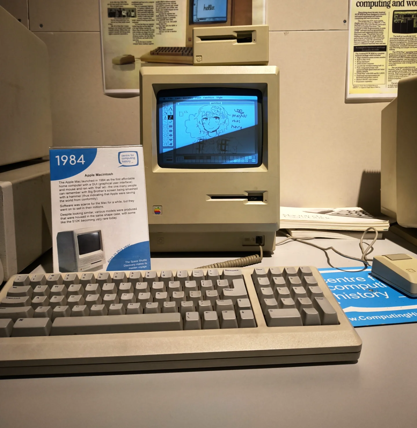 Checkout this throwback from @museumsvictoria 🤩 Apple Macintosh