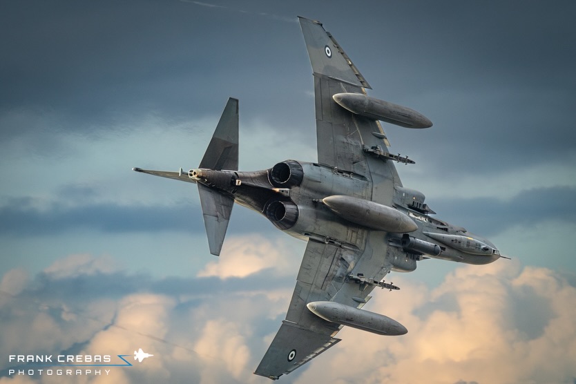 Phantom Photographer AIRCRAFT SHOOTING 撮 Everybody loves the Phantom and a few of these oldies are still