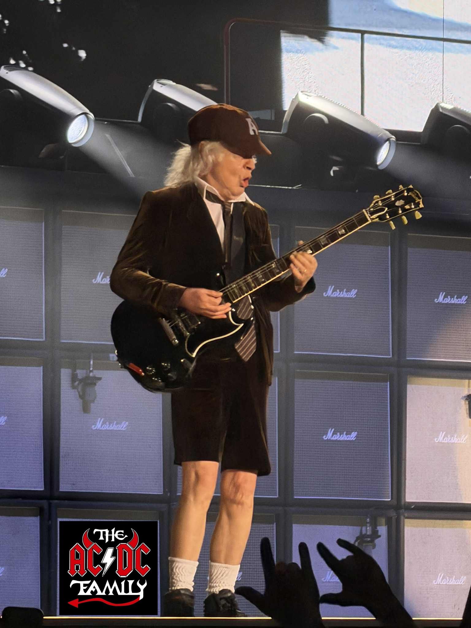Angus Young: Brisbane Australia... - The AC/DC Family! | Facebook
