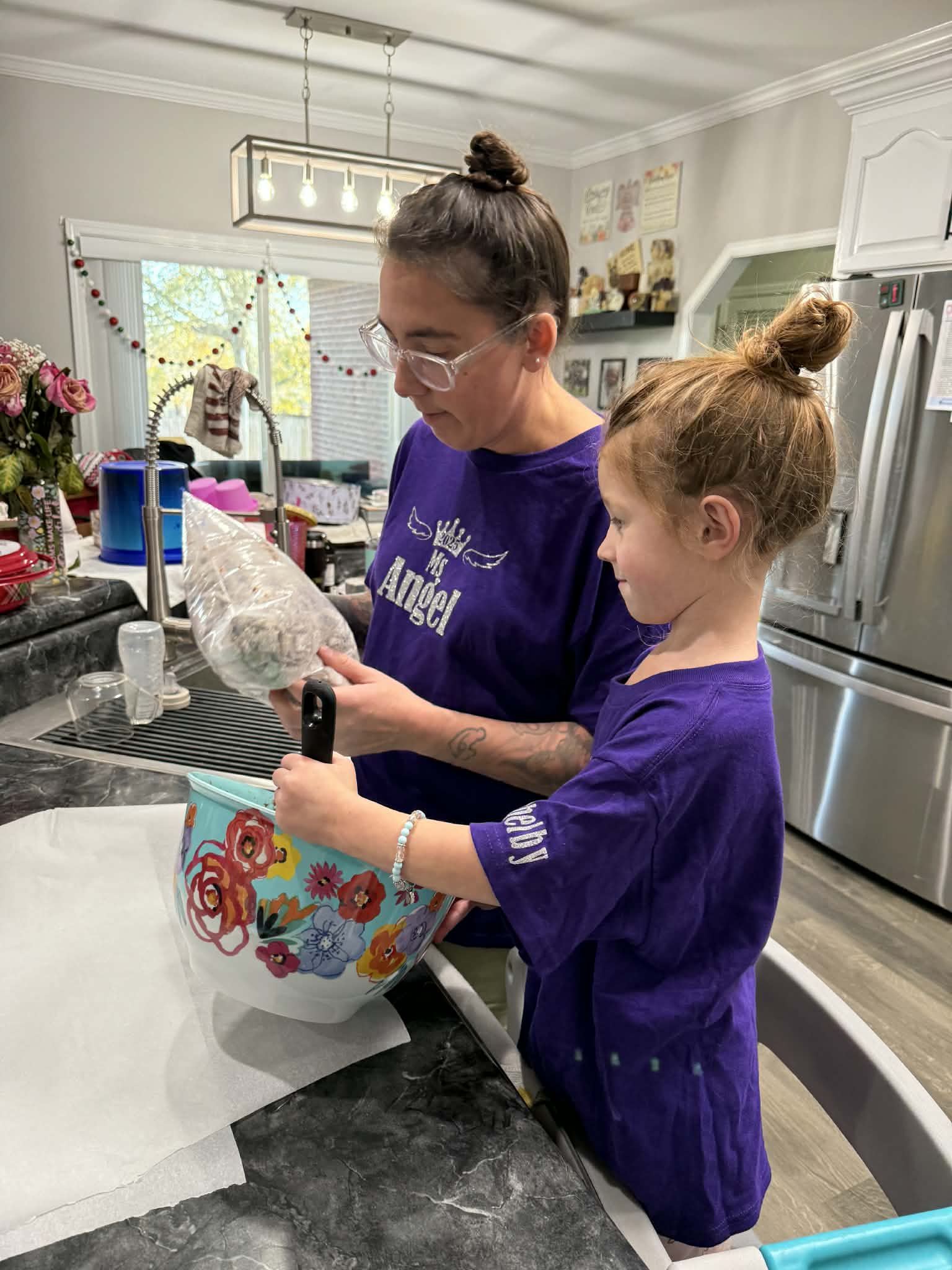 Miss - Tiny Miss and Ms Angel baking cookies for first responders and ...