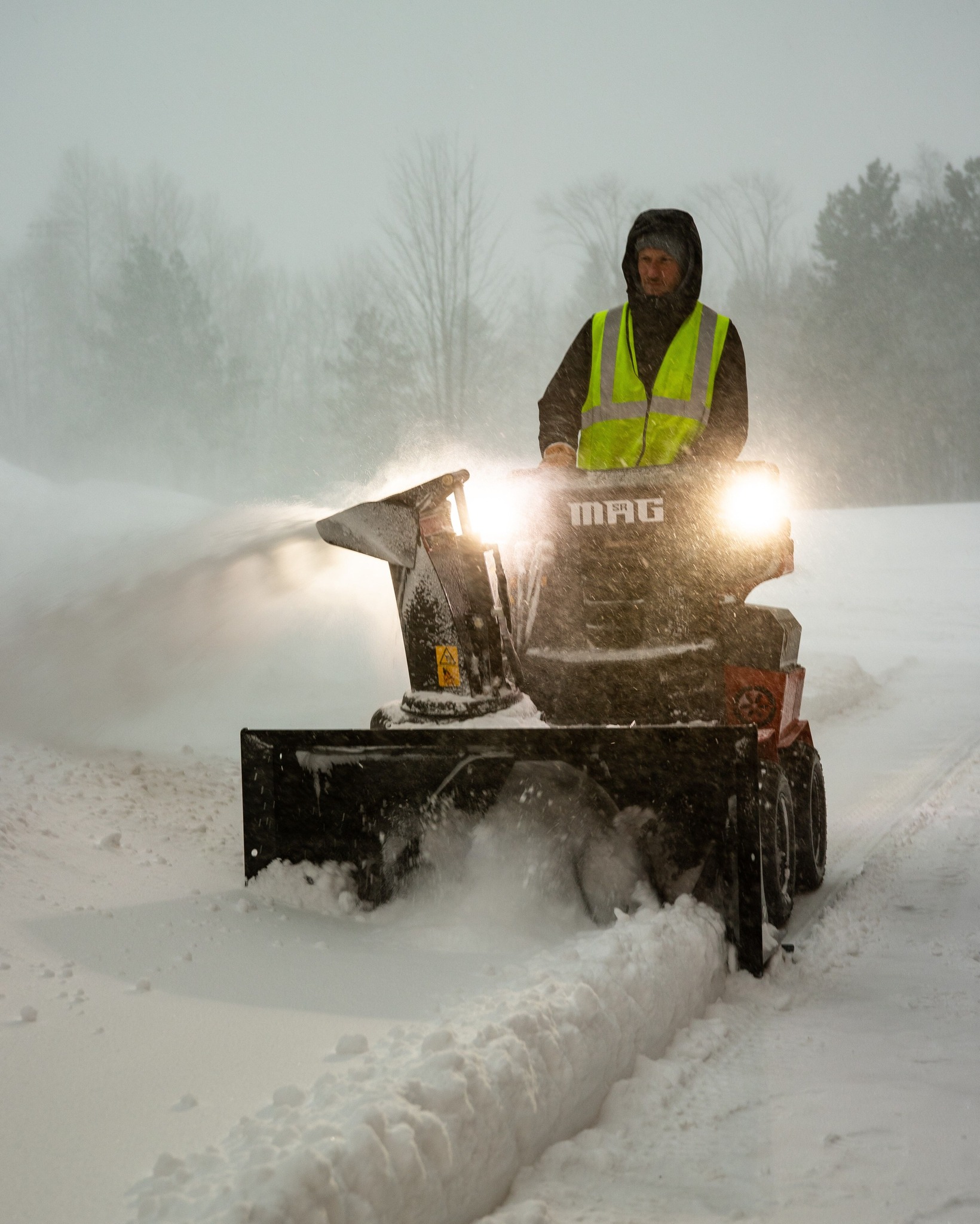Creston - When it comes to moving snow, the SR MAG with the STX48 snow ...