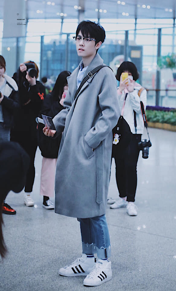 肖战Xiao Zhan的小飞侠们added a new photo. - 肖战Xiao Zhan的小飞侠们