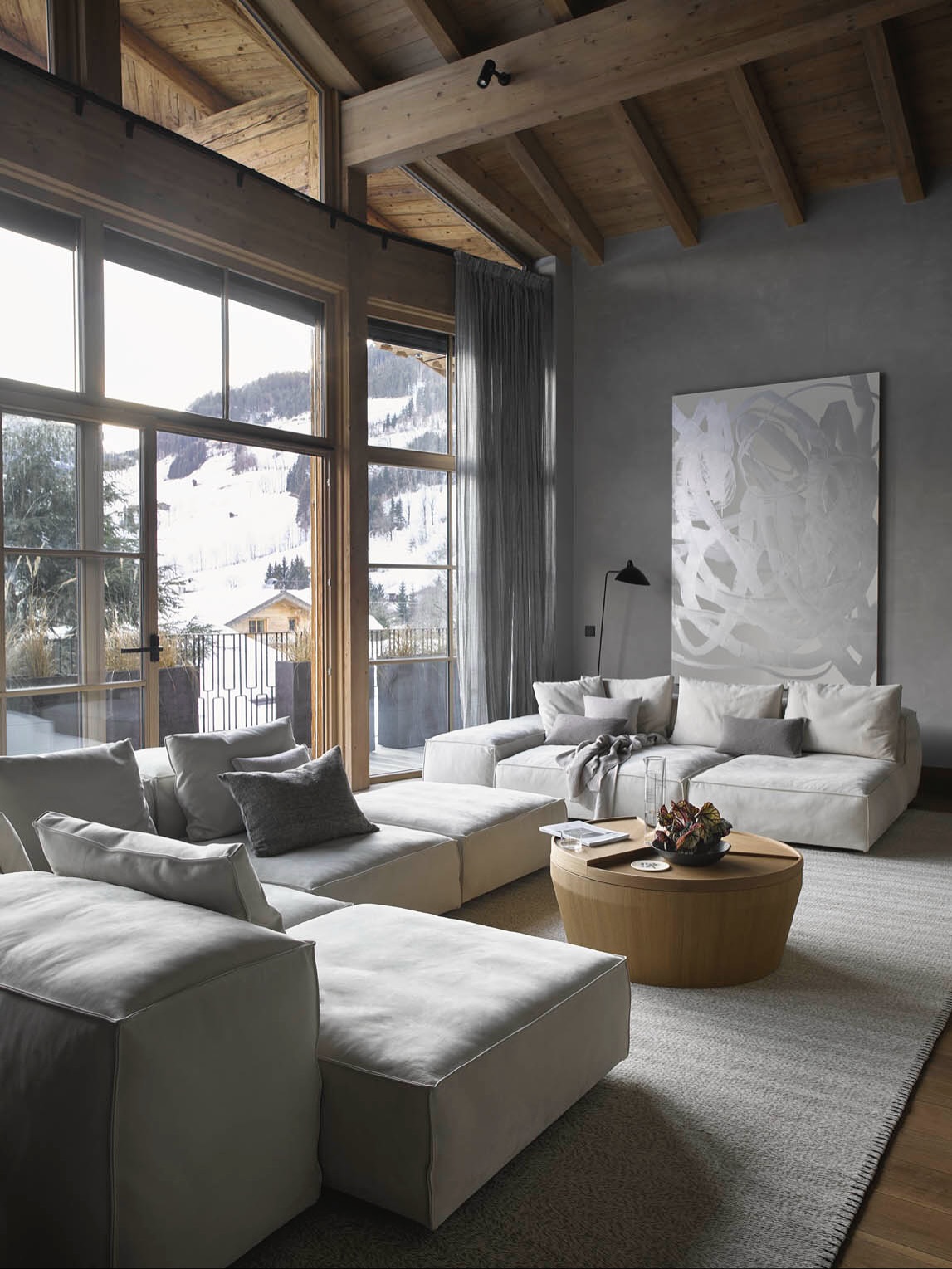 Bernd Gruber Interior