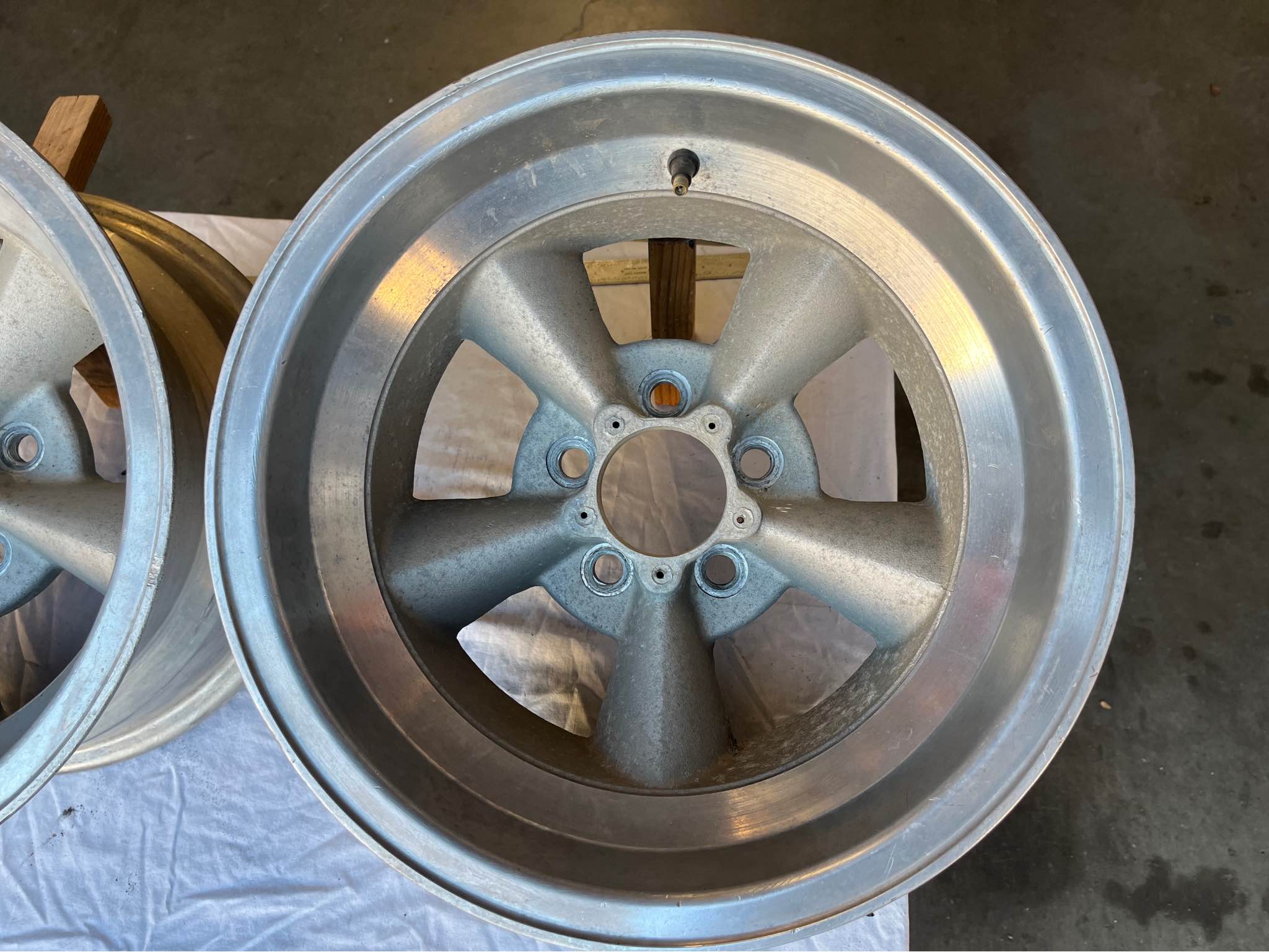 Vintage American Racing Rims FORD - Car Wheels, Tires & Parts - Apple ...