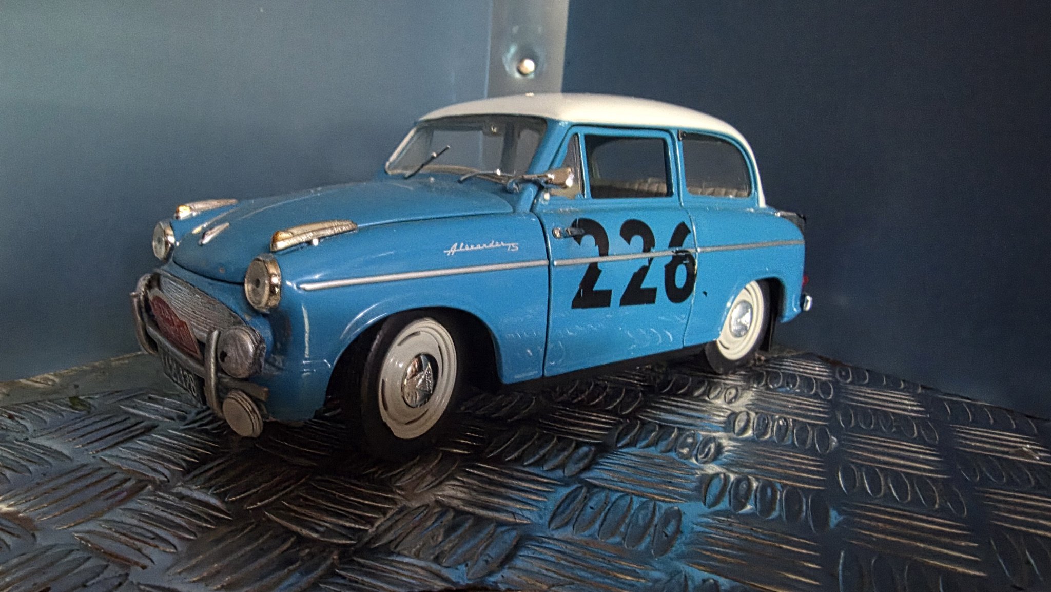 TMO559 1960 monte carloレーシングジオラマ　LLEDO Building 1959 Monte Carlo Rally Diorama With Alexander Lloyd Model