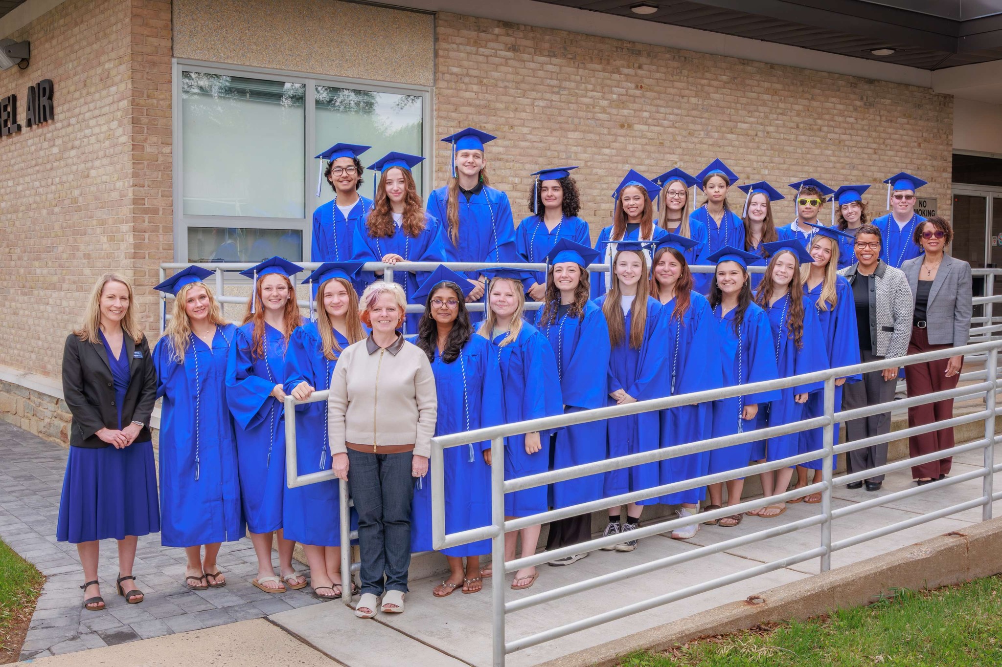 hcc graduation dress code Harford is thrilled to celebrate with these hardworking students of the Teacher Academy of Maryland (TAM) + Early College program! These high school students will graduate with an associate degree in a Sky Blue