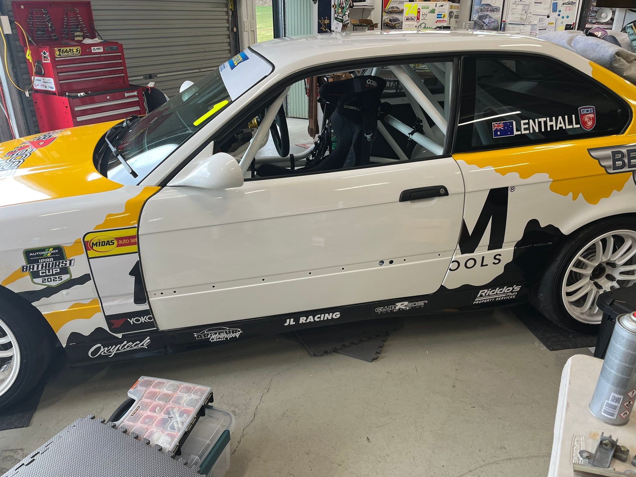 JL Racing - Joseph Lenthall Racing Team.
