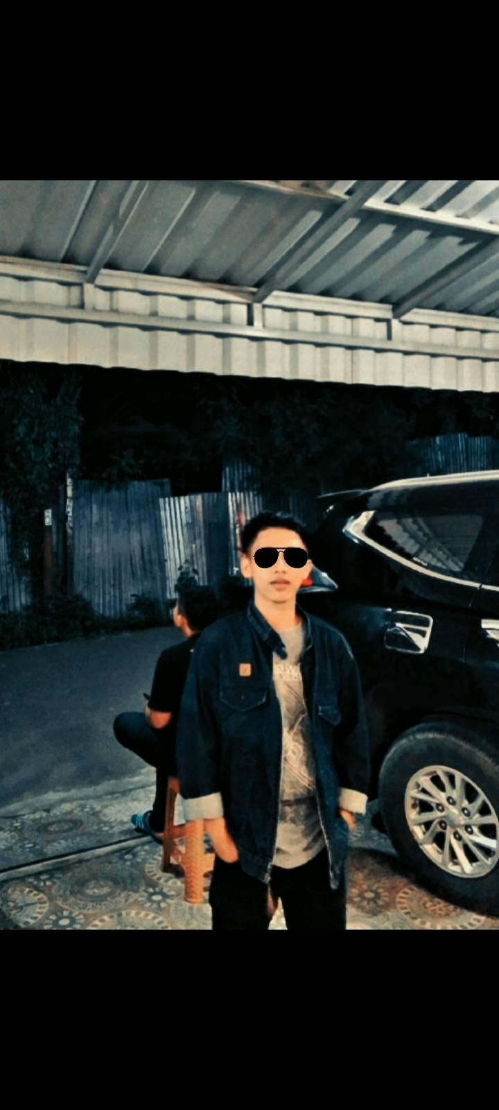 Azain Tok