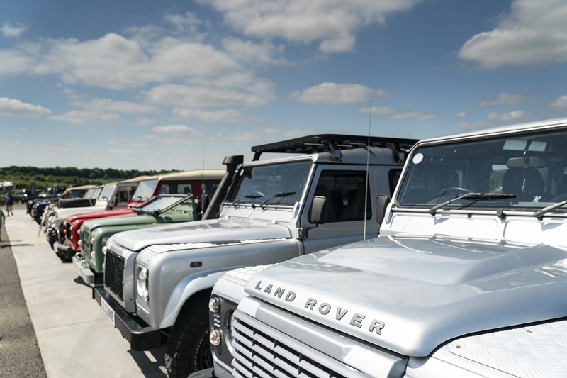 Land Rover Legends - Legends Line Up applications for Land Rover ...