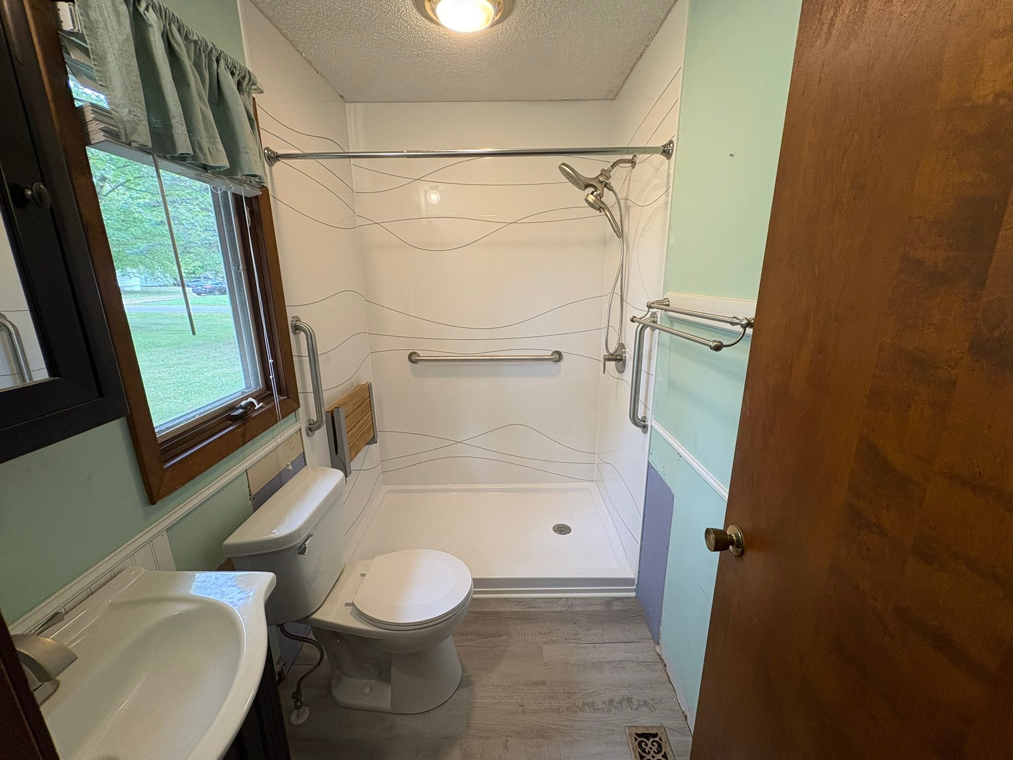 Patriot - Walk-In Shower Fix Turned Full Bathroom Rescue in Perrysville ...
