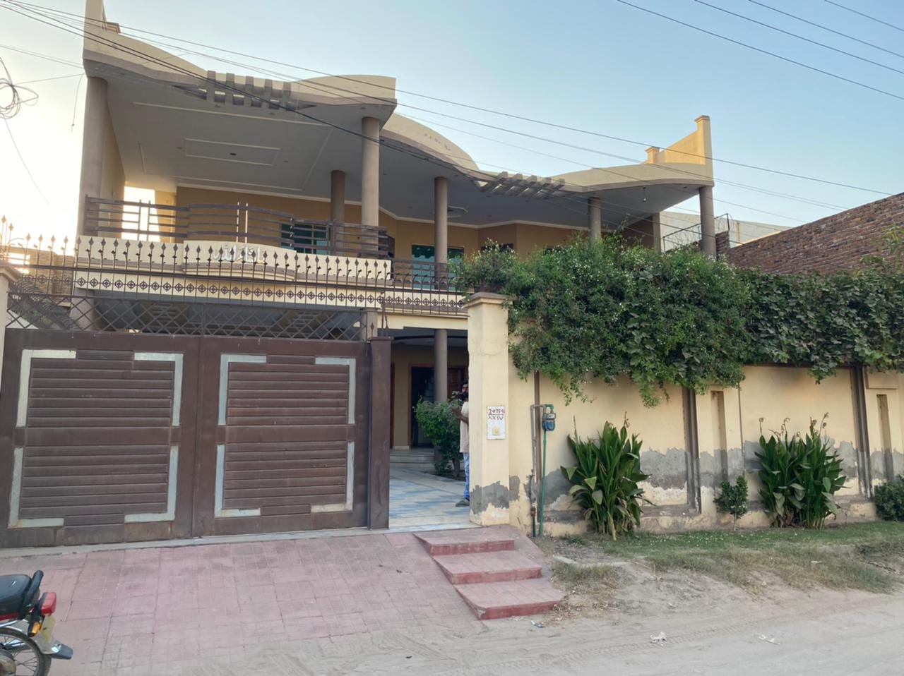 InvestUp Real Estate & Consultants | Multan