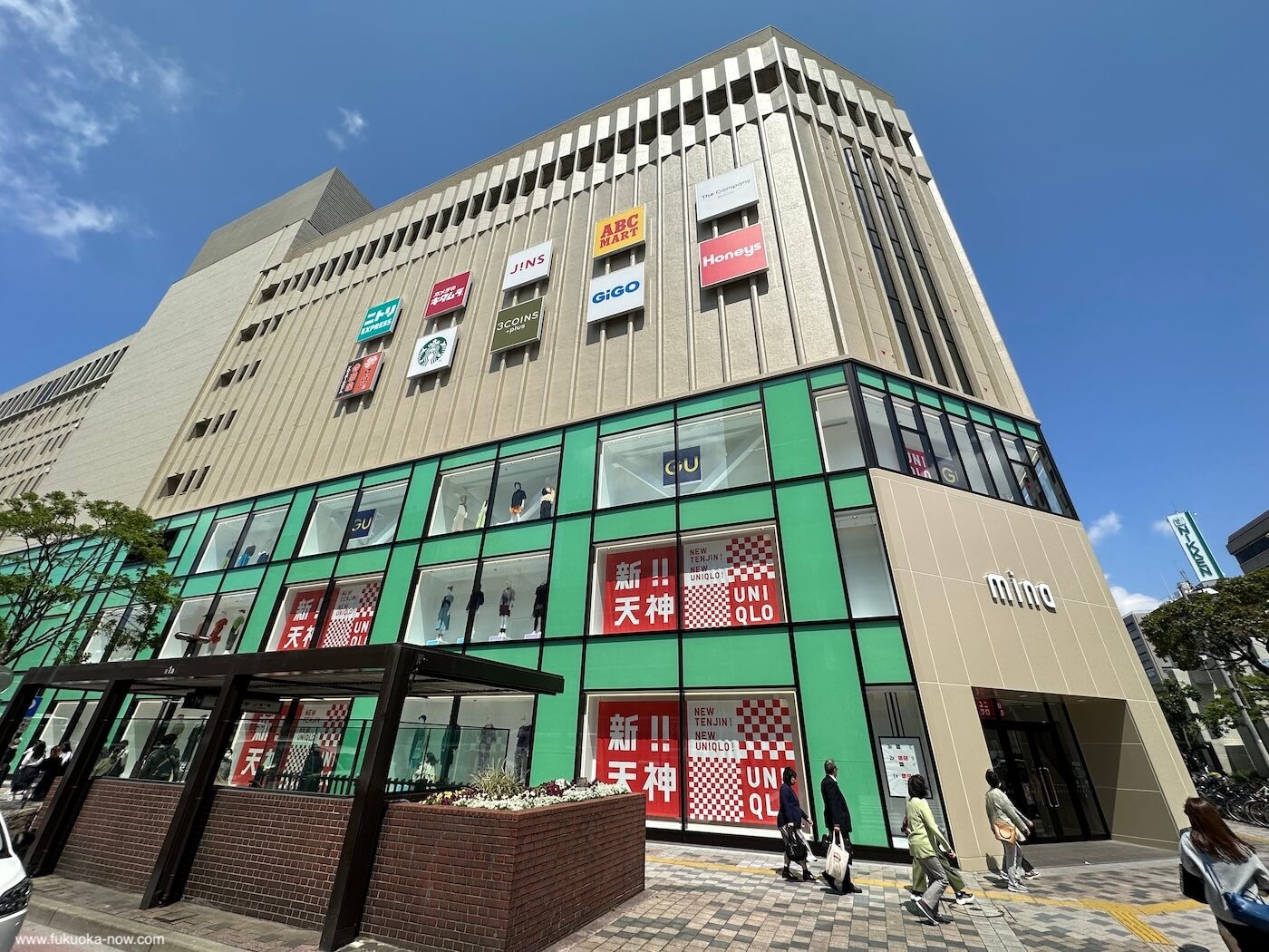 uniqlo 天神 店