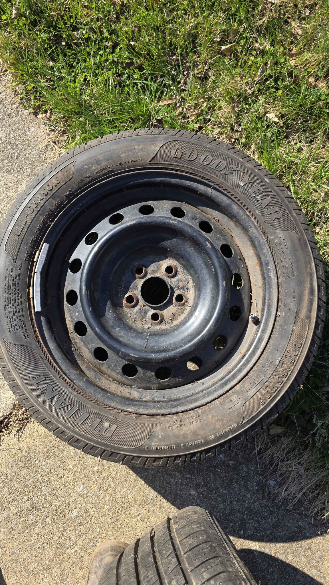 4 Goodyear Reliance All-Season Tires w/ 16 inch Steel Rims - Car Wheels ...