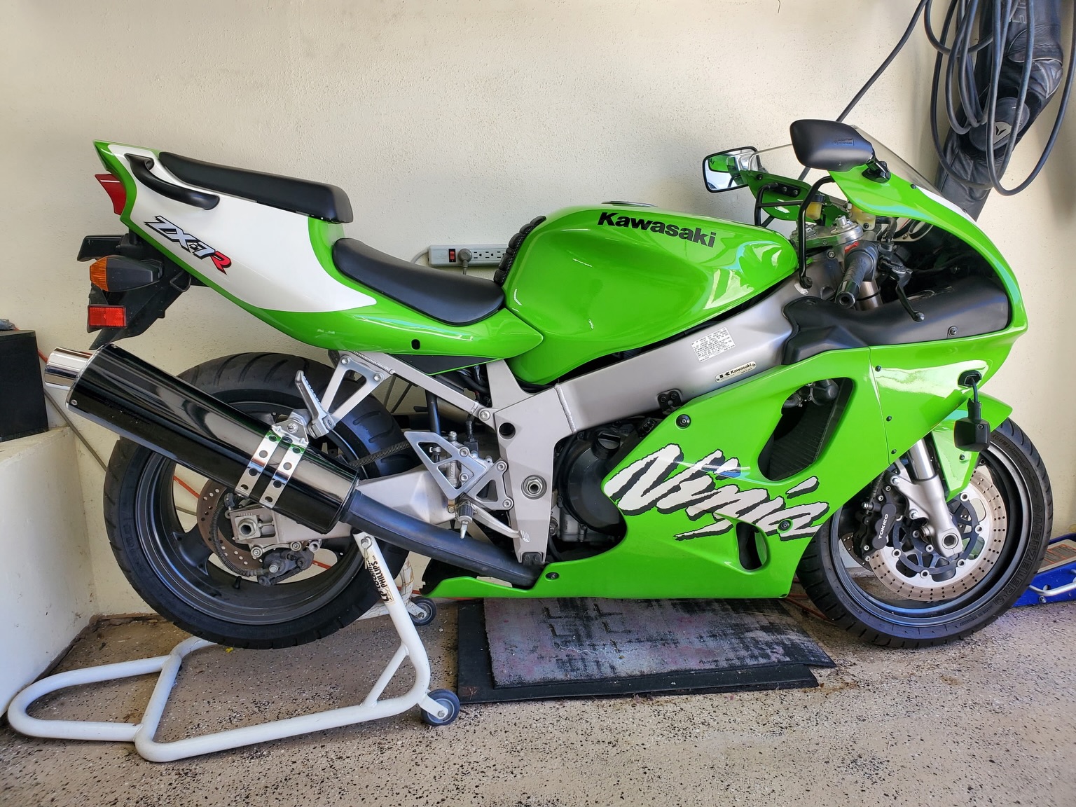 Our teams keep sending me photos of more new arrivals into our CA