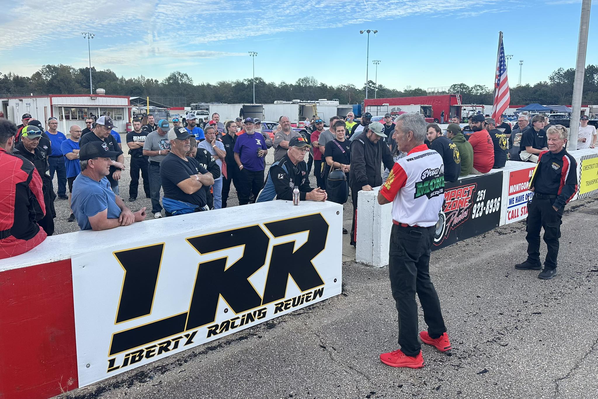 Montgomery - Drivers meeting is under way, but more importantly ...